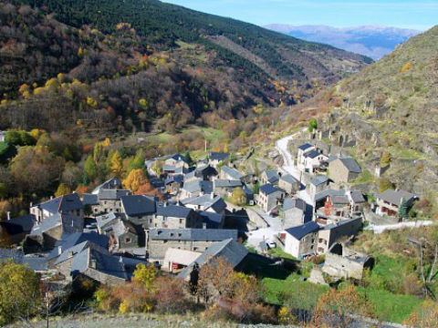 Valcebollère - Village de Cerdagne - Pyrénées Orientales