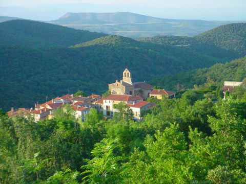 Calmeilles - Village des Aspres - Pyrénées Orientales