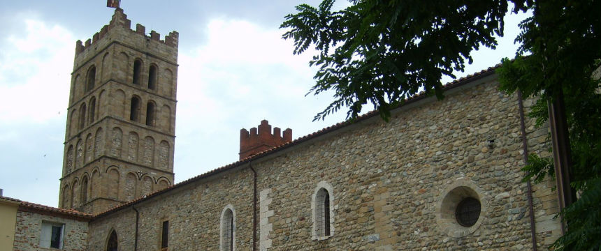 Elne - Village de la Plaine du Roussillon - Pyrénées Orientales